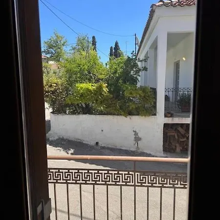 Family Woodland Oasis Vipgreece Apartamento